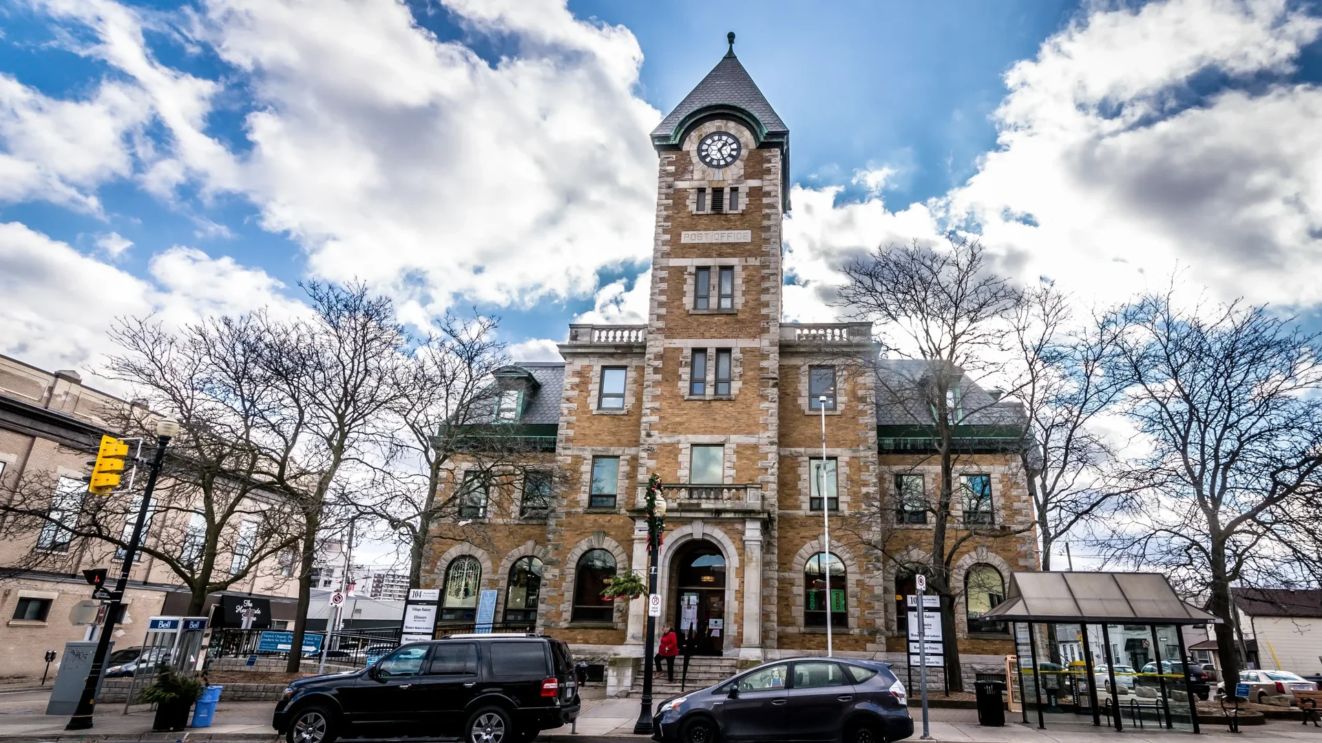 Downtown Dundas Hamilton - Professional house cleaning services